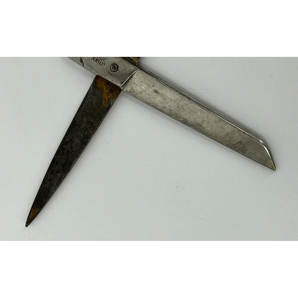Vintage Griffon 8